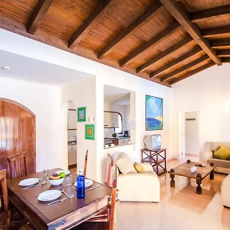 House Oasis Villa