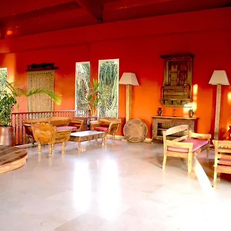 ホテル House Oasis