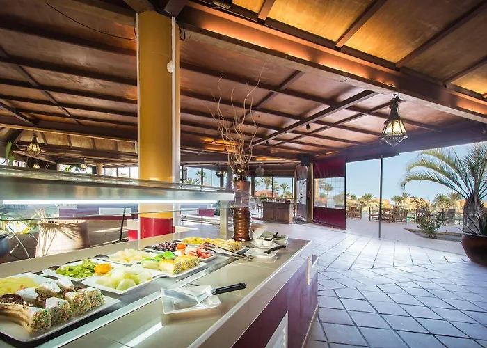 House Oasis מלון *